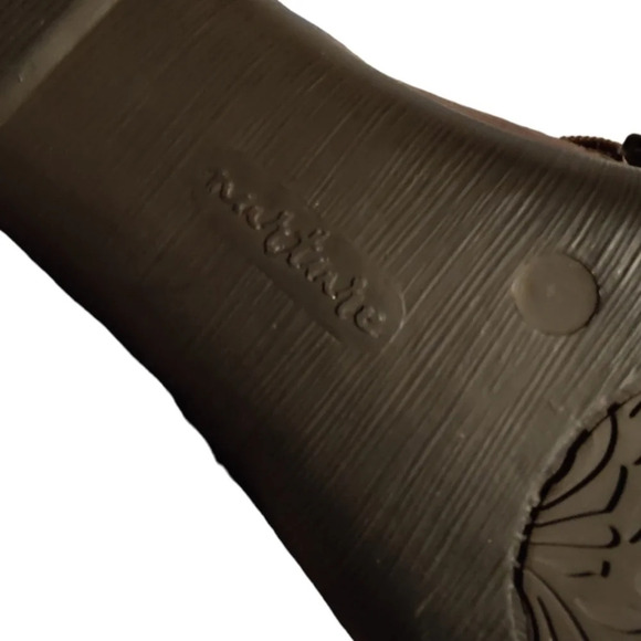 Comfortable Malone Clogs EUC ❤️ - Picture 10 of 14